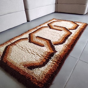 Space Age Rug - Etsy