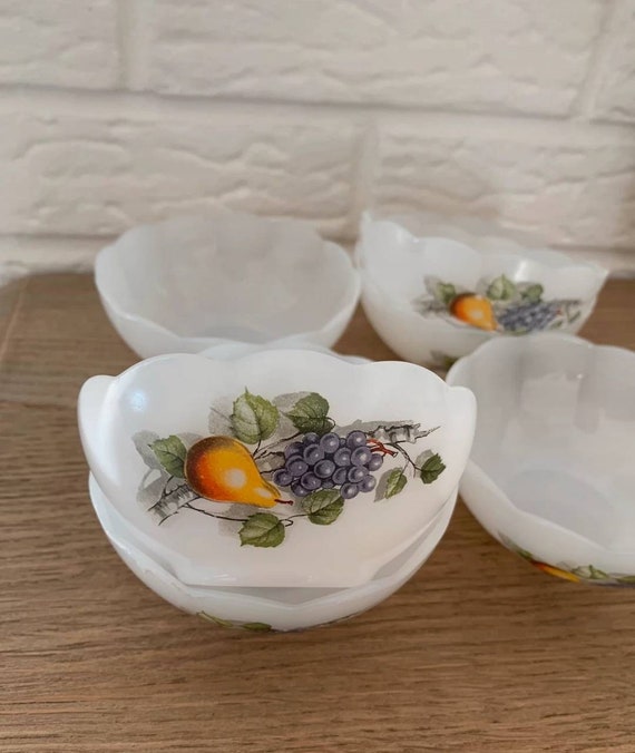 Vintage ARCOPAL Floride France Salad 6枚 ARCOPAL France 6 Small Vintage Bowls From the 70s - Daisy