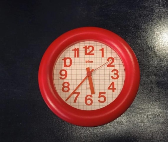 BINO Vintage 1980s Wall Clock - Red Plastic Made in Italy - Space