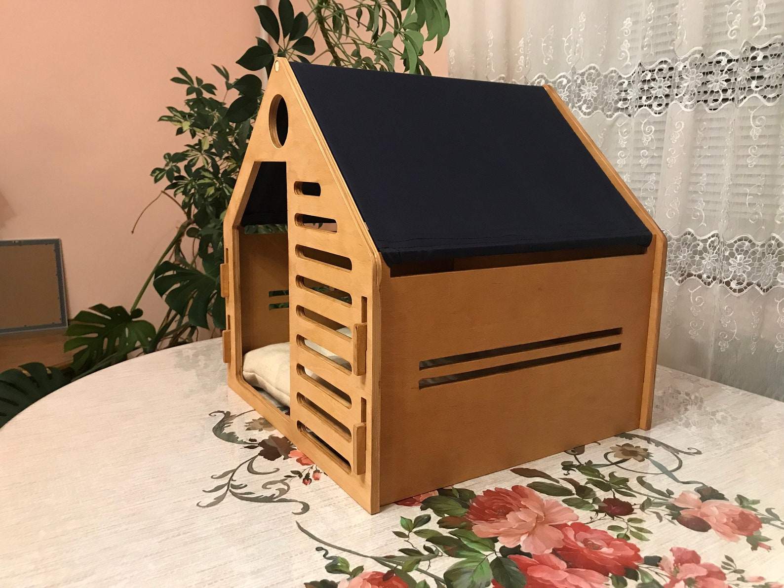 Stand für Katzen und Hunde Schrank Dekohaus für Haustiere Etsy