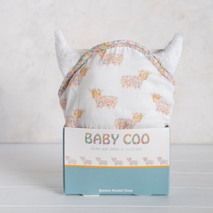 Baby und Kinder Highland Cow Kapuzenhandtuch mit niedlichen Kuh-Hörnern & Geschenkbox