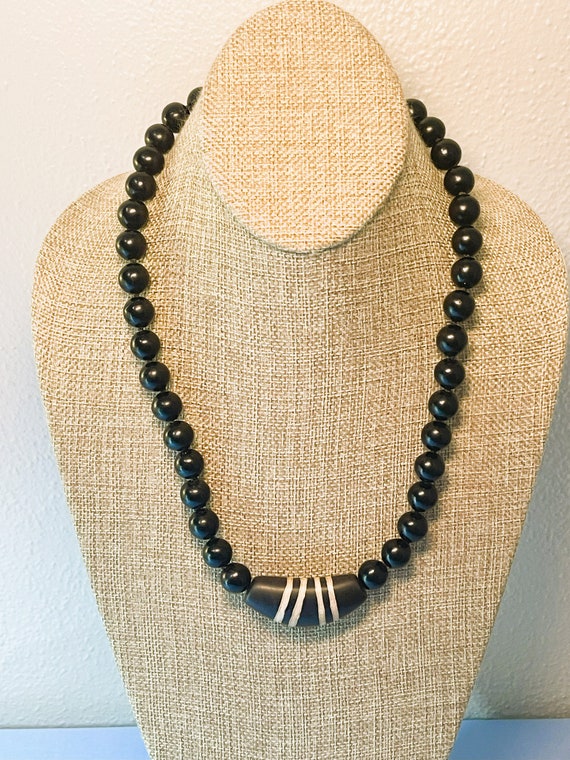 Vintage Tribal Necklace Black Bead and Large Ston… - image 9