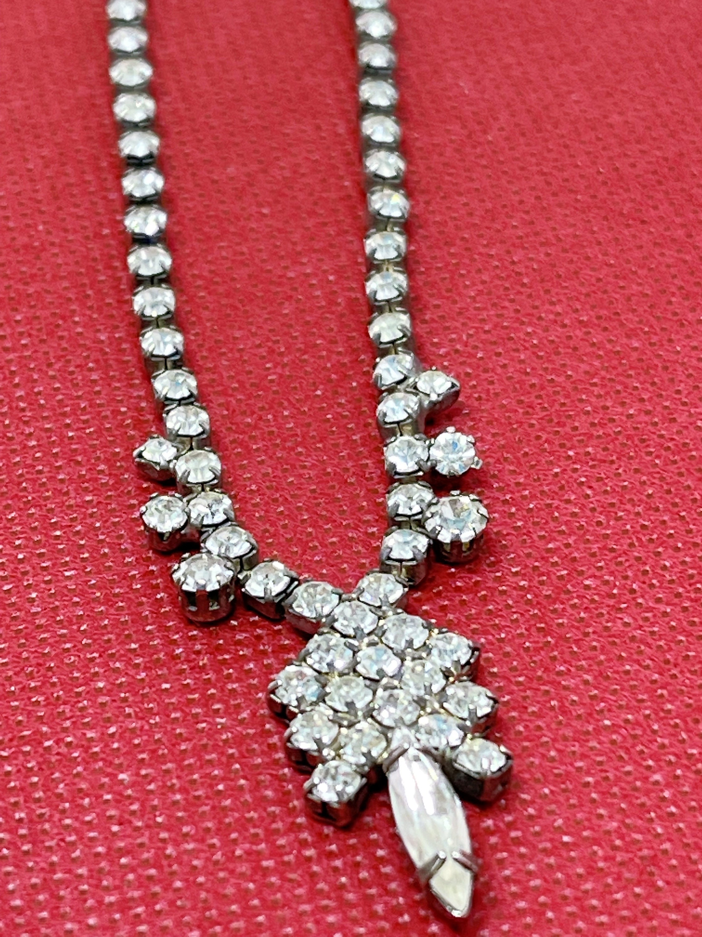 80s Vintage red cabochon × rhinestone design necklace - Shop