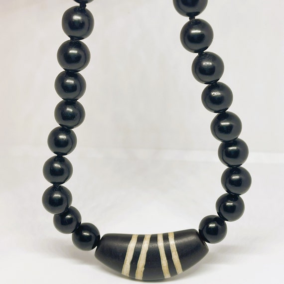 Vintage Tribal Necklace Black Bead and Large Ston… - image 4