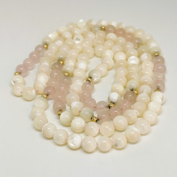 Vintage Round Glass Beaded Necklace Milky White, … - image 1