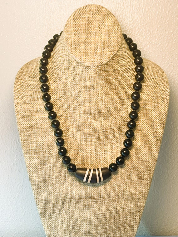 Vintage Tribal Necklace Black Bead and Large Ston… - image 10