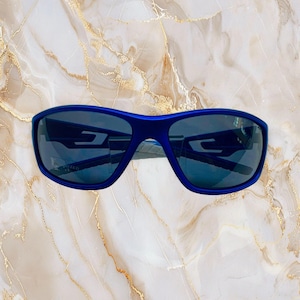 Men&#39;s Sports/ Biker Blue Frame Black Polarized Lens Sunglasses, Polarized Sports/ Biker Full Frame Sunglasses.