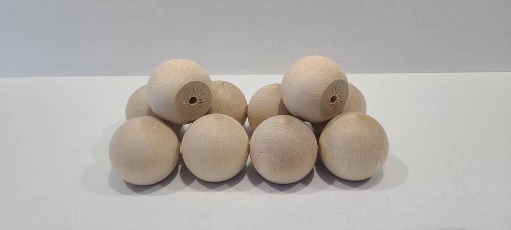Round Wood Craft Ball 2-1/2 inch Diameter