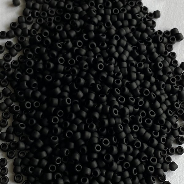 Matte Black opaque seed bead, 8 Miyuki black bead, tiny black matte bead, seed beads for jewelry, Japanese seed bead,