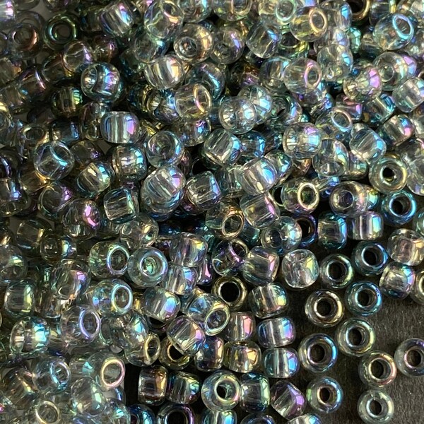 Grey Rainbow #8 & # 11 transparent bead, Toho clear grey bead, tiny grey rainbow beads, iridescent smoky translucent bead, black diamond