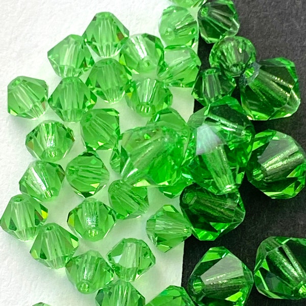 Light Green Bicone glass beads, Czech Preciosa green bicone, lime green crystals, leaf green beads, beads for jewelry