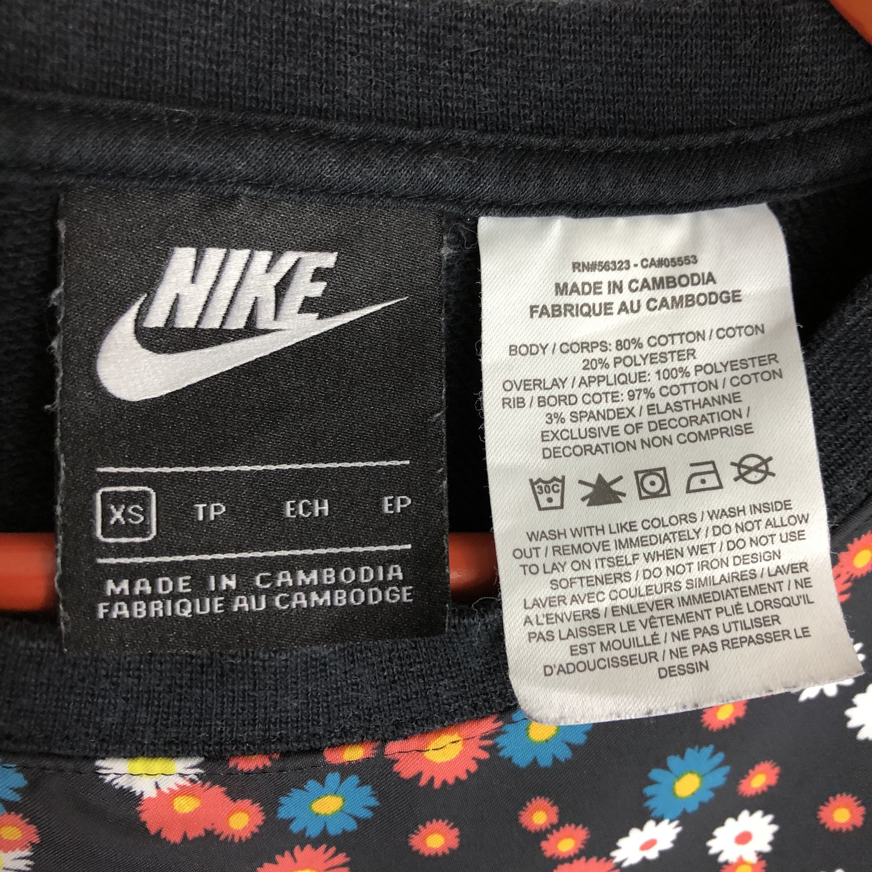 Nike Heritage Floral Crewneck Sweatshirts Size XS Nike Crop Top