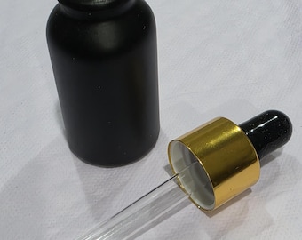 Verleihen Sie Ihrer Hautpflege-Routine mit unserer lichtgeschützten Serum-Tropfflasche aus Glas ein neues Niveau.