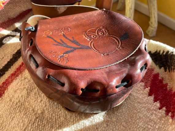 Vintage owl tooled all leather saddle bag - image 5