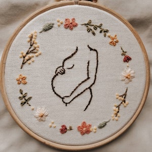 Blossoming baby bump Embroidery hoop image 2