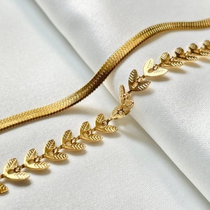 2 pcs Gold Necklace Set - 2 Layer Herringbone Chevron Chain Choker- Gold Layering Chains - Snake Chain and Leaf Choker