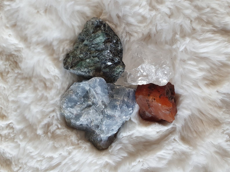 Elementals Crystal Bundle Reiki Charged Emerald Earth, Clear Quartz Air, Carnelian Fire, Blue Calcite Water image 1