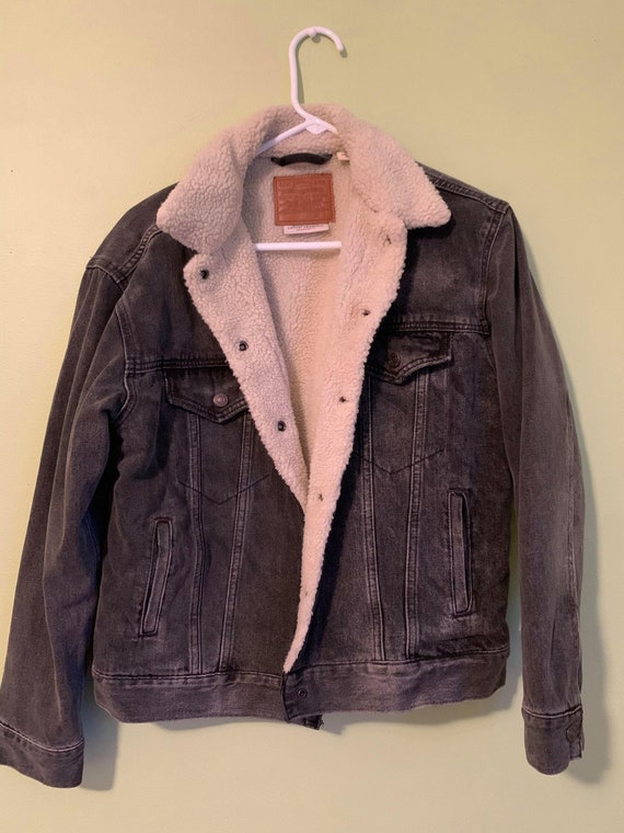 Vintage Sherpa Trucker Black Denim Jacket