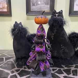 Halloween Pumpkin Centerpiece (Harlequin)
