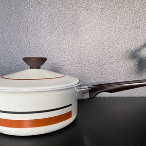 Regal ware Pots | Retro Pot set | 1 and 2 qt pots |