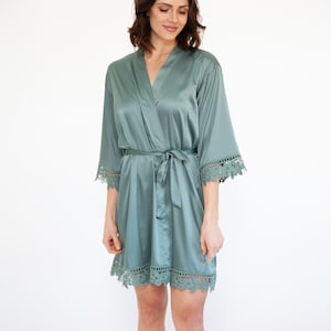 Eucalyptus Green Bridesmaid Robes, Sea Glass Bridal Party Robe, Rosemary Bridesmaid Robes, Dark sage party robes, Getting ready outfit