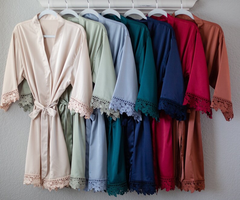 SET OF 8 Satin Bridesmaid Robes Bulk Discount Getting Ready Etsy