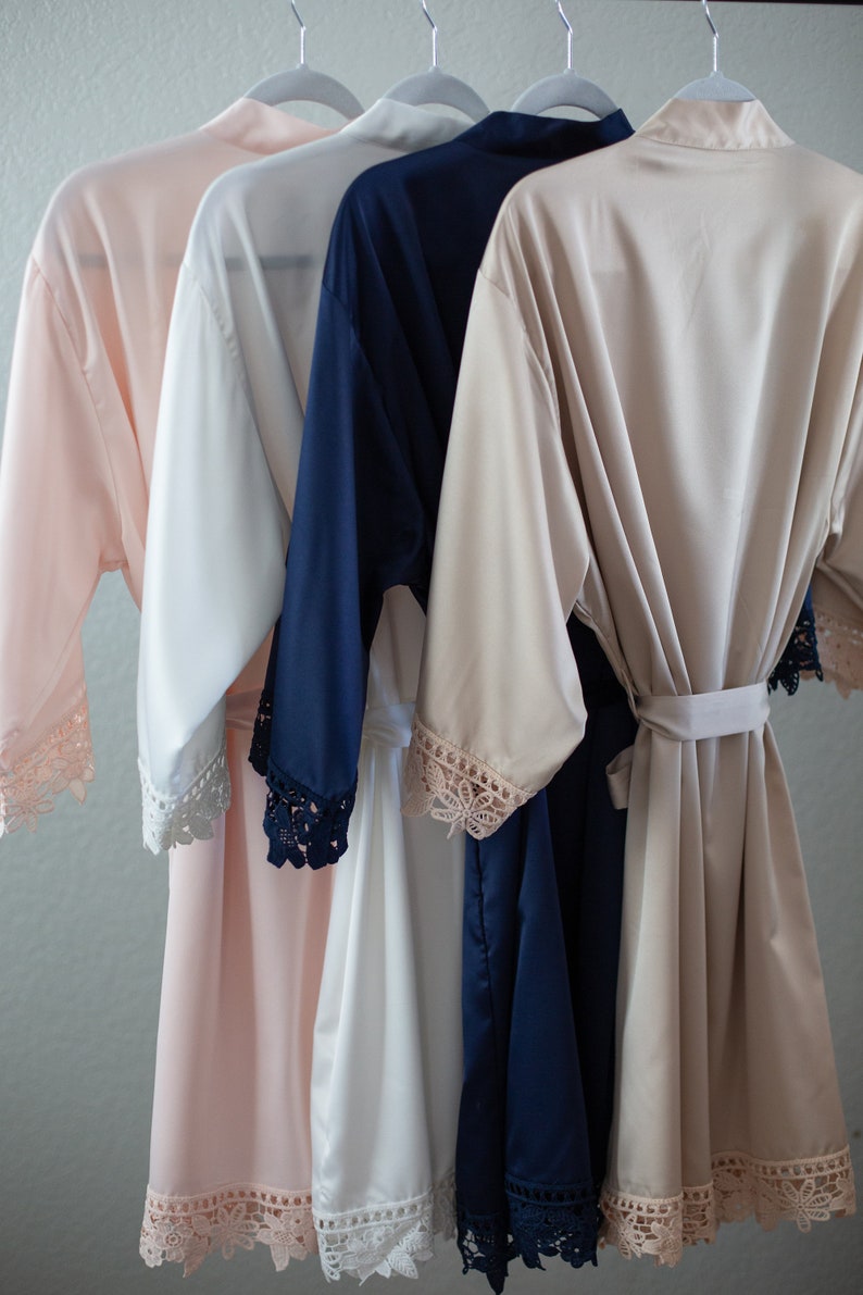 SET OF 8 Satin Bridesmaid Robes Bulk Discount Getting Ready Etsy