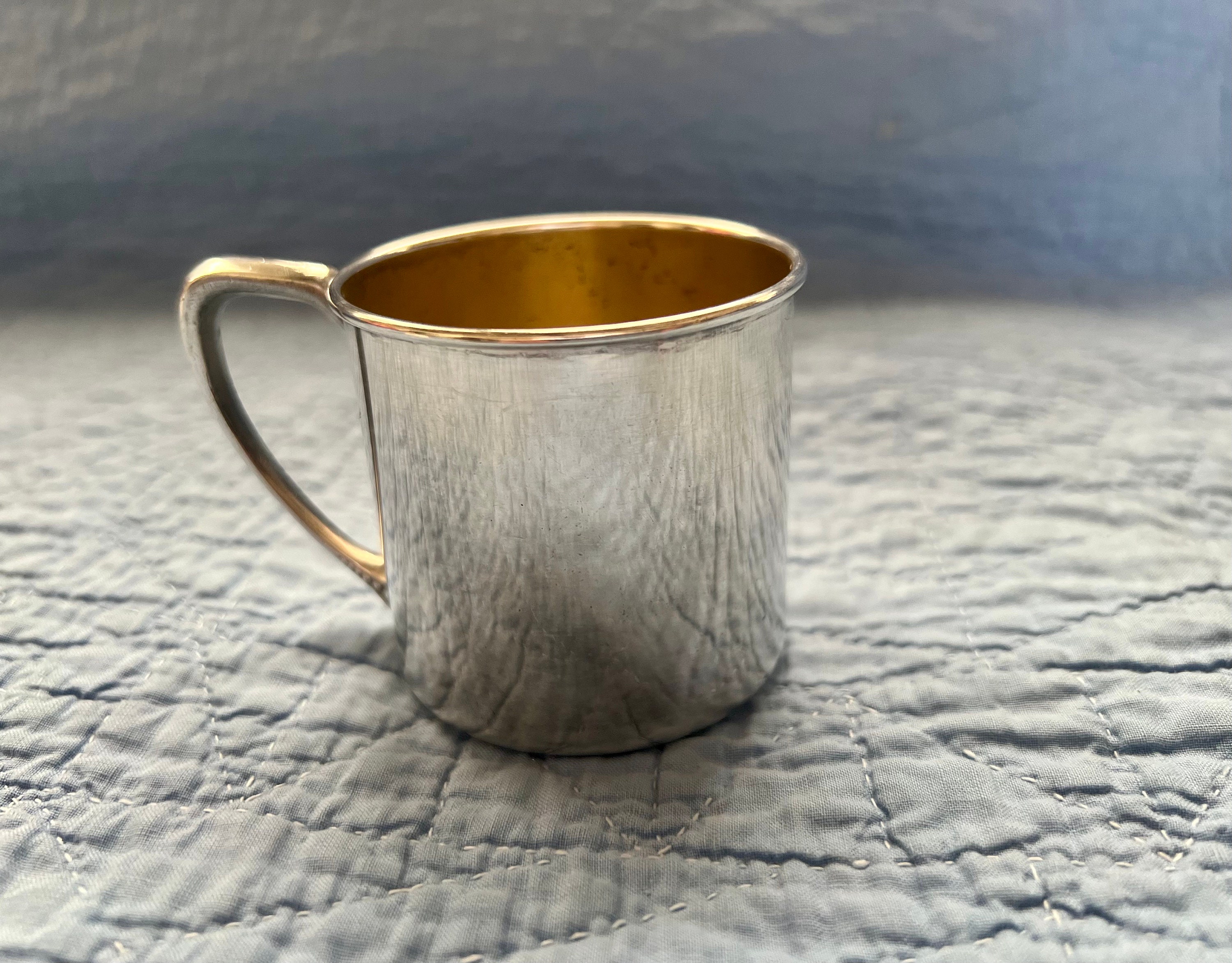 Vintage Oneida LTD Baby cup, Silverplated