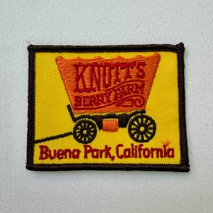Vintage KNOTT'S BERRY FARM parc à thème Buena Park California Souvenir Patch/Applique Wagon