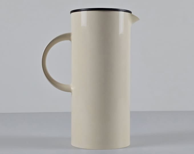 Space Age Design - Vintage STELTON Beige Plastic Pitcher & Jug With Cover Lid - Designed By Erik Magnussen, 1970s.