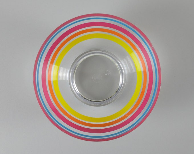 Space Age Design - Vintage Set Of 8 Striped Acrylic Bowls - Vintage Plastic Kitchenware - China, 1990s.