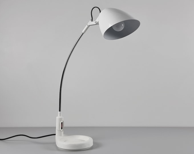1980s Vintage VENETA LUMI Randa Z1550 Arc Table Lamp, White Minimalist Desk Light - Italy.