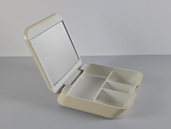置物 Vintage MAKIO HASUIKE makeup box Vintage MAKIO HASUIKE makeup box