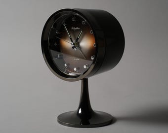 Rhythm 51111 Tulip Pedestal Mechanical Alarm Clock, MCM, Space Age Design, Japan, 1970s.