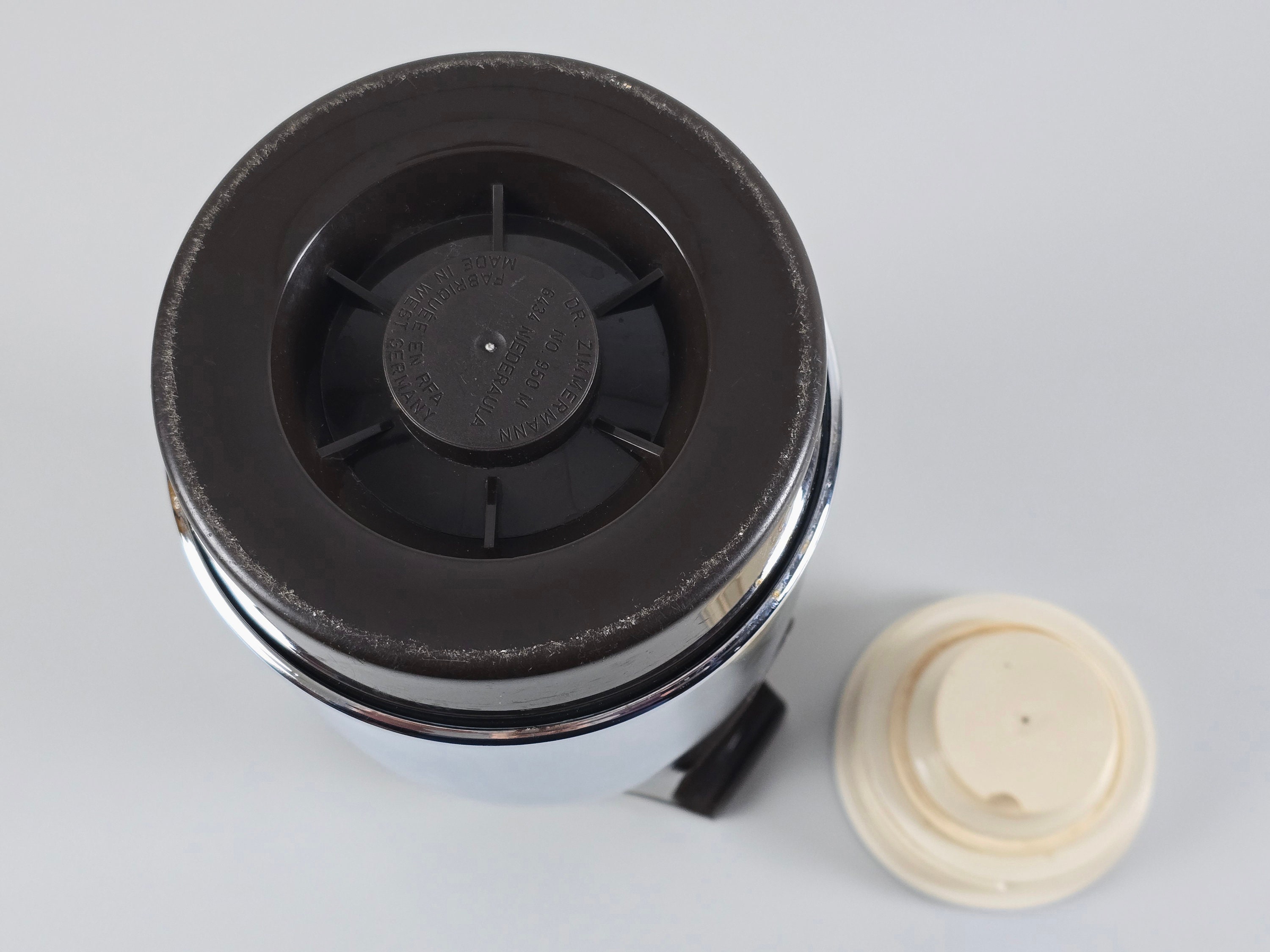 Space Age Design - Vintage DR. ZIMMERMANN #950 Silver Plastic