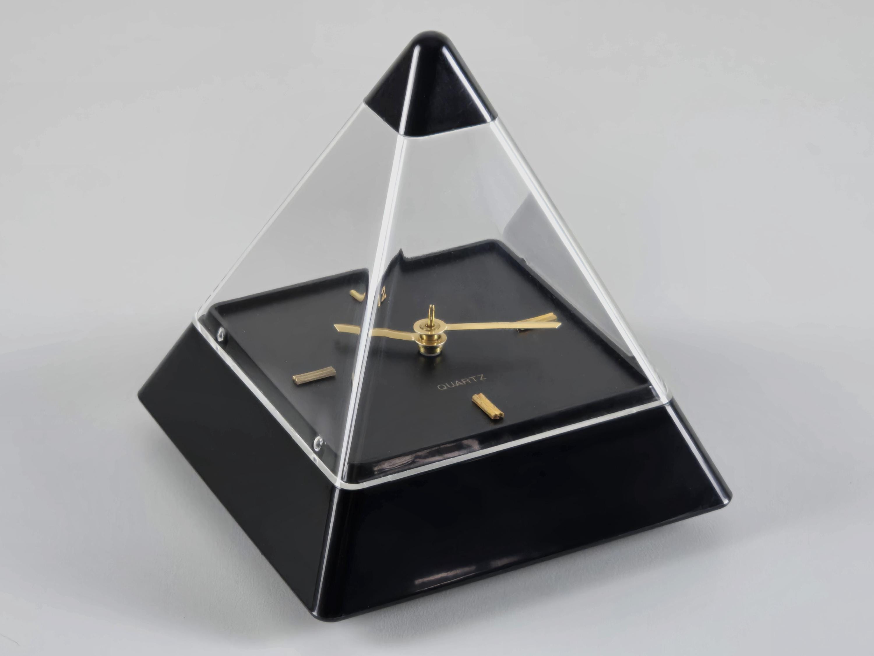 New In Box - Postmodern Design - Vintage TOCHIGI TOKEI New In Box - Postmodern Design - Vintage TOCHIGI TOKEI