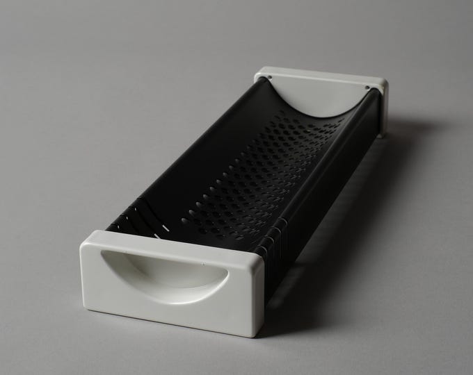 Rexite 'Slim' 924 Pen Holder by Raul Barbieri and Giorgio Marianelli, Postmodern, Italy, 1980s.