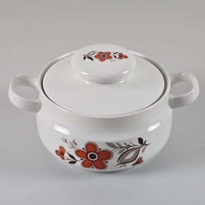 Vintage 1970s SCHUMANN ARZBERG Ceramic Soup Tureen – Floral Design Soupière – West Germany.