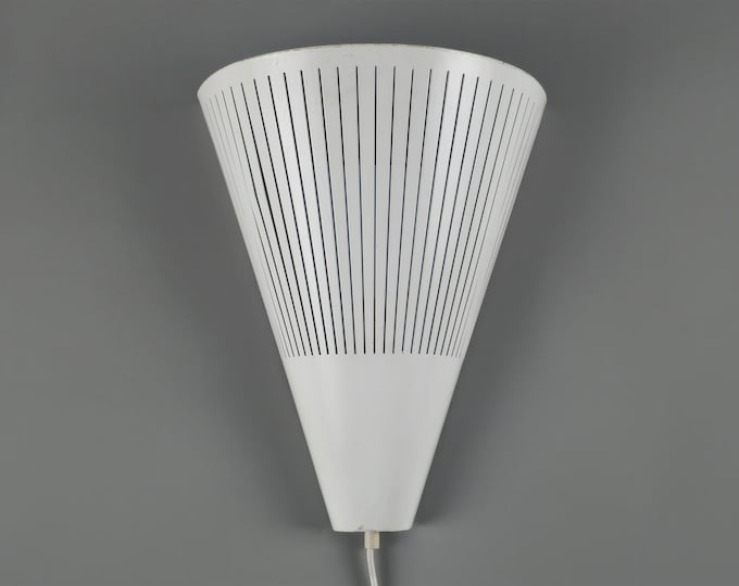IKEA Klyka Wall Sconce, White Lacquered Metal Cone Uplighter, Postmodern Design, 2000.