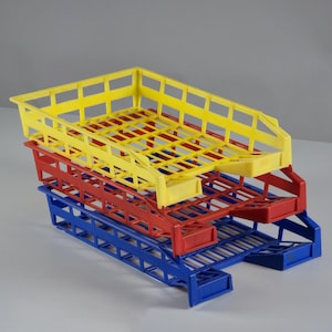 Vintage 1970s Set Of 3 HERLITZ Plastic Desk Organizer Trays In Red, Yellow & Blue.