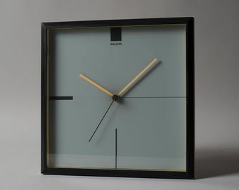 Vintage 1980s Philips Type HR 5675 Plastic Square Wall Clock, Postmodern Minimalism.