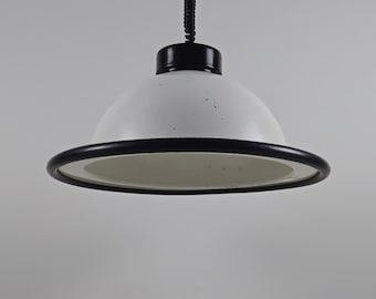 Vintage 1960s MCM 'Martinelli Luce' rise & fall pendant lamp by Elio Martinelli.