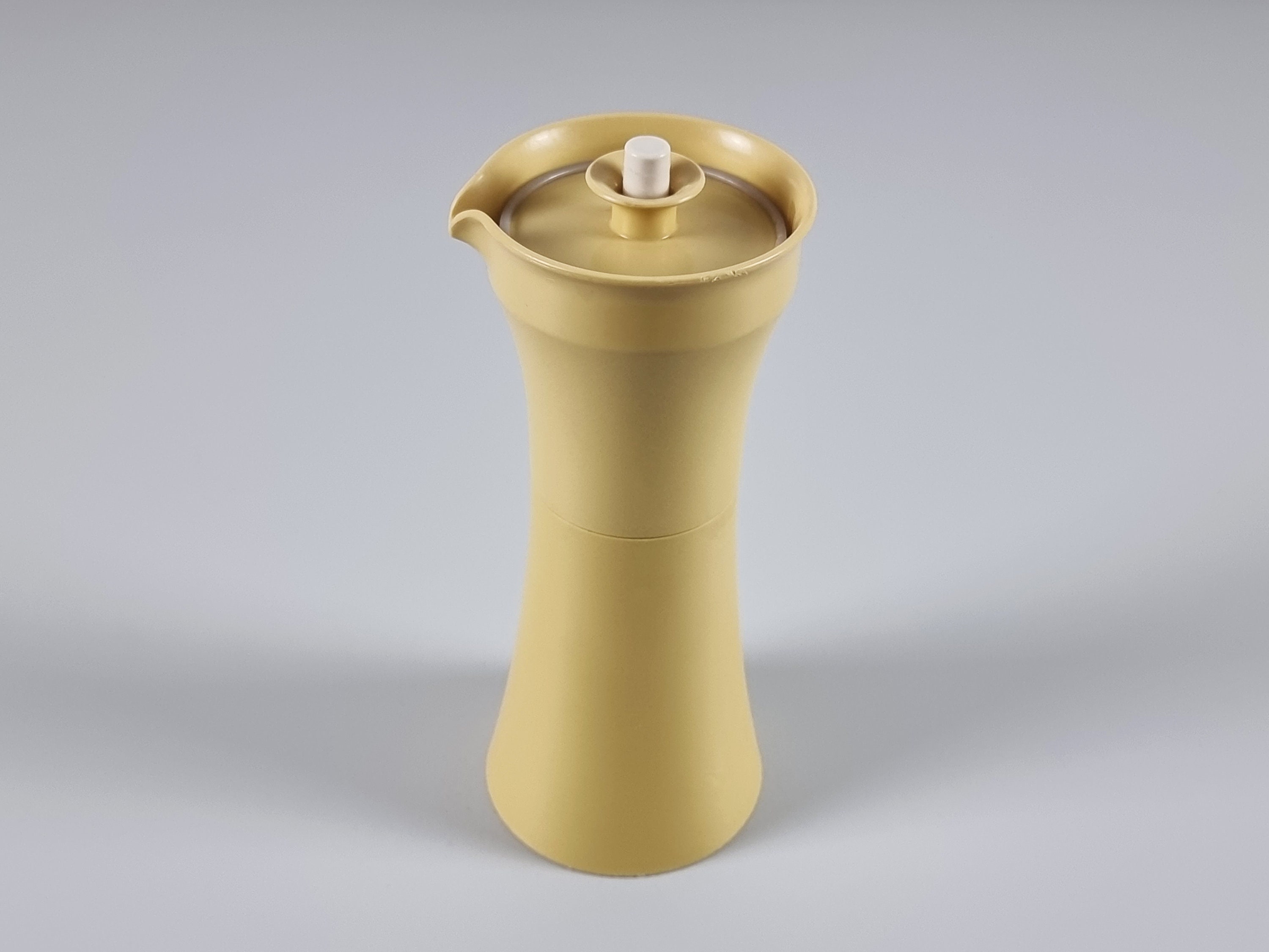 Vintage TUPPERWARE 1246 Creamer And Salad Dressing Container With