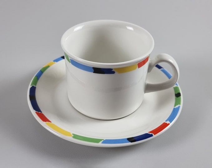 Postmodern Design - Vintage Set Of 4 PONTESA SPAIN Ceramic Teacups With Saucers - Retro Ceramics & Tableware - Spain, 1980s.