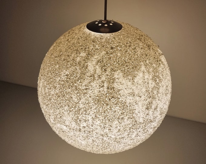 Mid Century Modern - Vintage ME MARBACH LEUCHTEN Sugar Moon Globe Pendant Lamp - Space Age Lighting - W. Germany, 1960s.