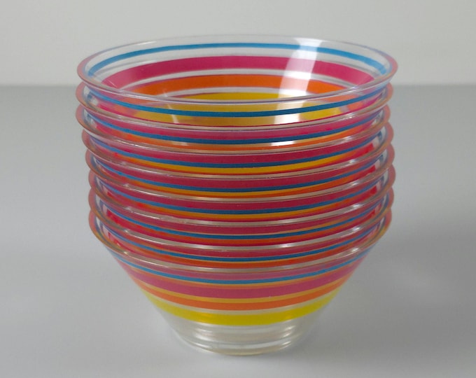 Space Age Design - Vintage Set Of 8 Striped Acrylic Bowls - Vintage Plastic Kitchenware - China, 1990s.