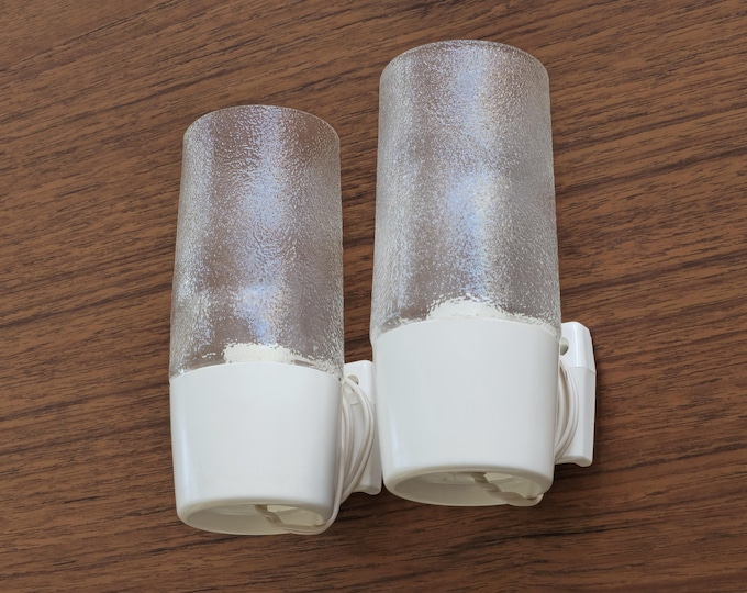 New In Box 1960s Vintage Pair Of CARRARA & MATTA America Wall Lamps • Italian Mid-Century Modern Wall Lights.