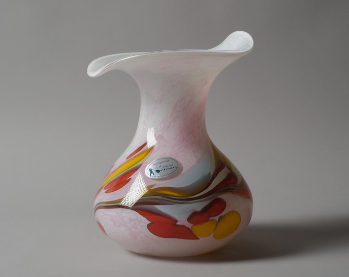 Willinger Glasmanufaktur Vintage Mouth Blown Art Glass Vase, Swirl Design, Germany,  1990s.