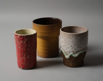 De Steenuil H.J. Goosen Vase, Brutalist Earthenware Bud Vase Bundle, Dutch Studio Pottery, 1960s.