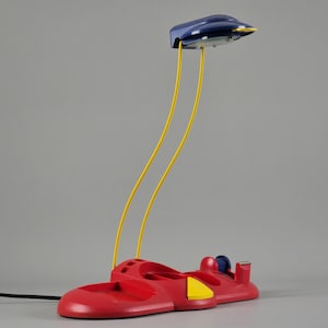 Vintage 1980er Jahre VRIELAND DESIGN Schreibtischlampe Mit Integrierter Organizer • Retro Postmoderne Niederländische Design Lampe.